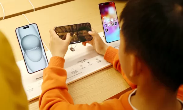 Apple to Introduce Gaming App on All New Devices
